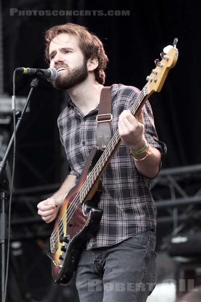 SURFER BLOOD - 2013-08-25 - SAINT CLOUD - Domaine National - Scene de la Cascade - 